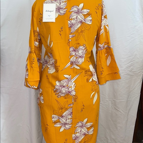 Belongsci BELL FLORAL SHIFT DRESS NWT - Picture 7 of 13